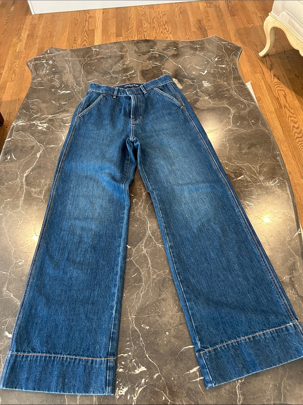 Veronica Beard Women’s Wide Leg High Rise  Dark Blue Jeans with Belt